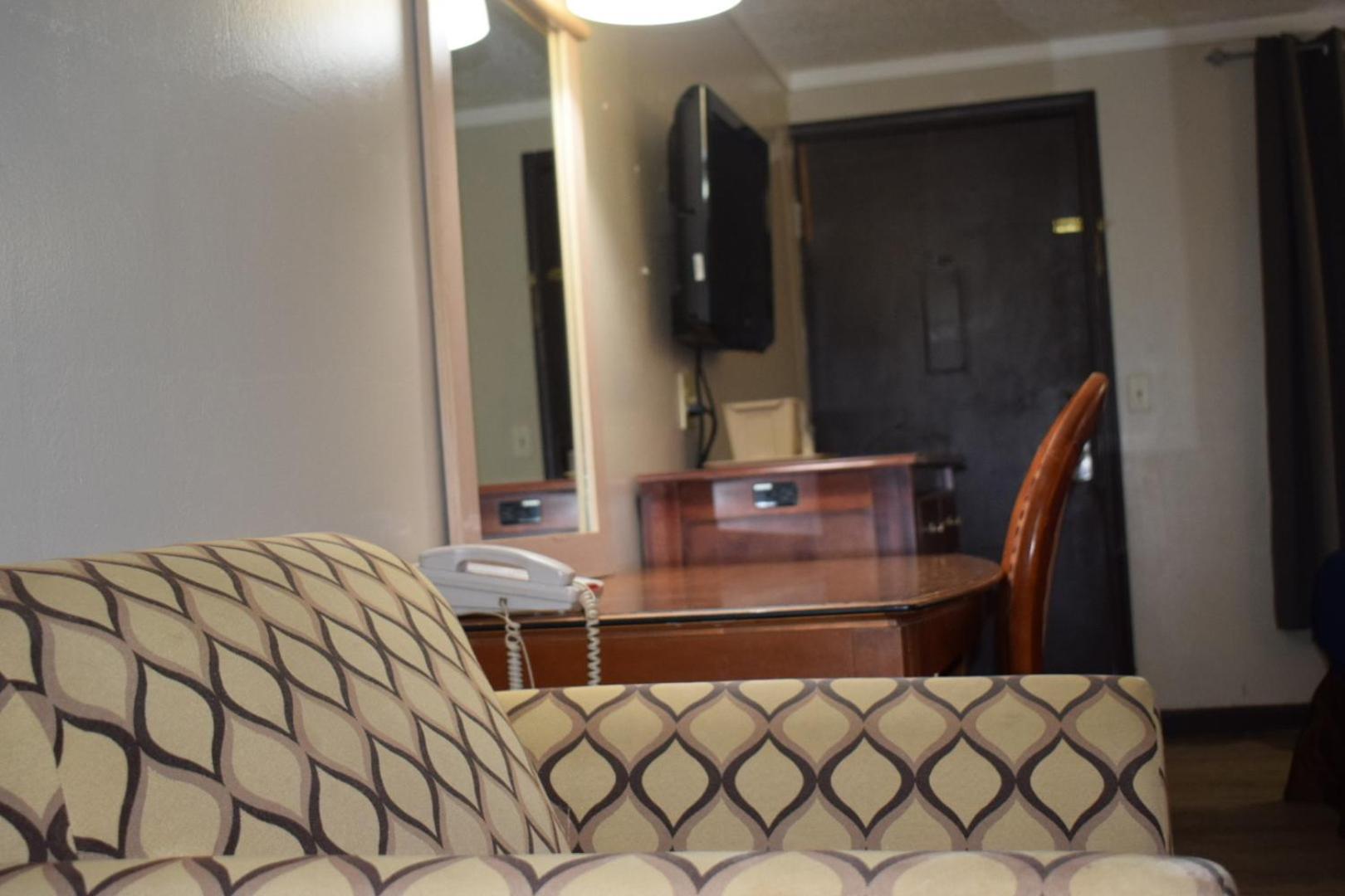 Knights Inn Farmington Hills Exteriér fotografie
