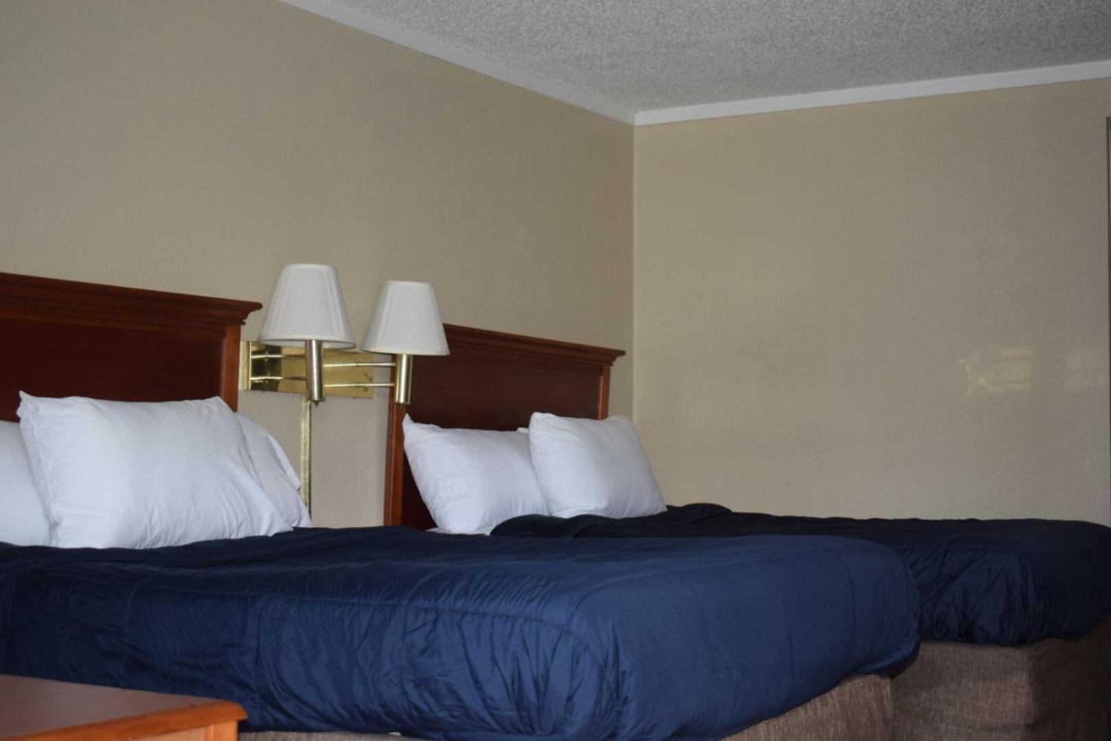 Knights Inn Farmington Hills Exteriér fotografie