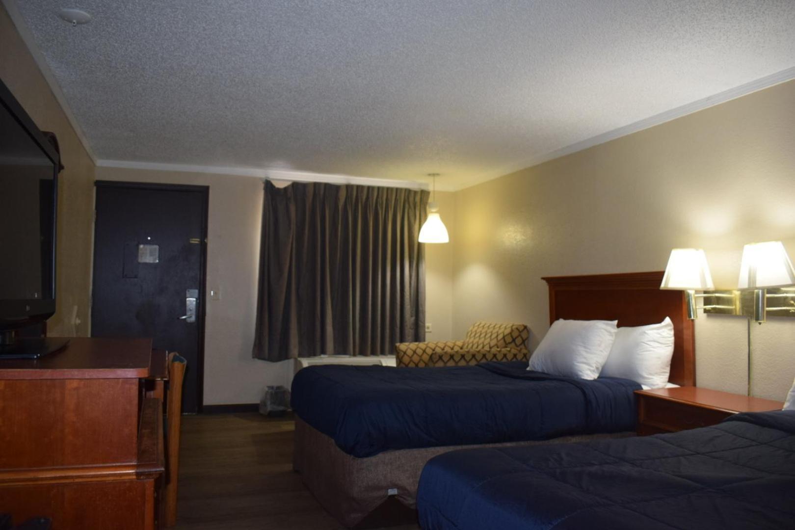 Knights Inn Farmington Hills Exteriér fotografie